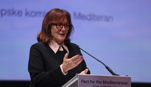 Zadar, 09.02.2026. - Predstavni&scaron;tvo Europske komisije u Hrvatskoj u suradnji s Ministarstvom vanjskih i europskih poslova te s partnerima Zadarskom županijom i Gradom Zadrom organizirlo je konferenciju "Pakt za Mediteran &ndash; partnerstva za svijet koji se mijenja".Na fotografiji: Dubravka &Scaron;uica, povjerenica Eurpske komisije za Mediteran, Foto: HINA/Zvonko KUCELIN
