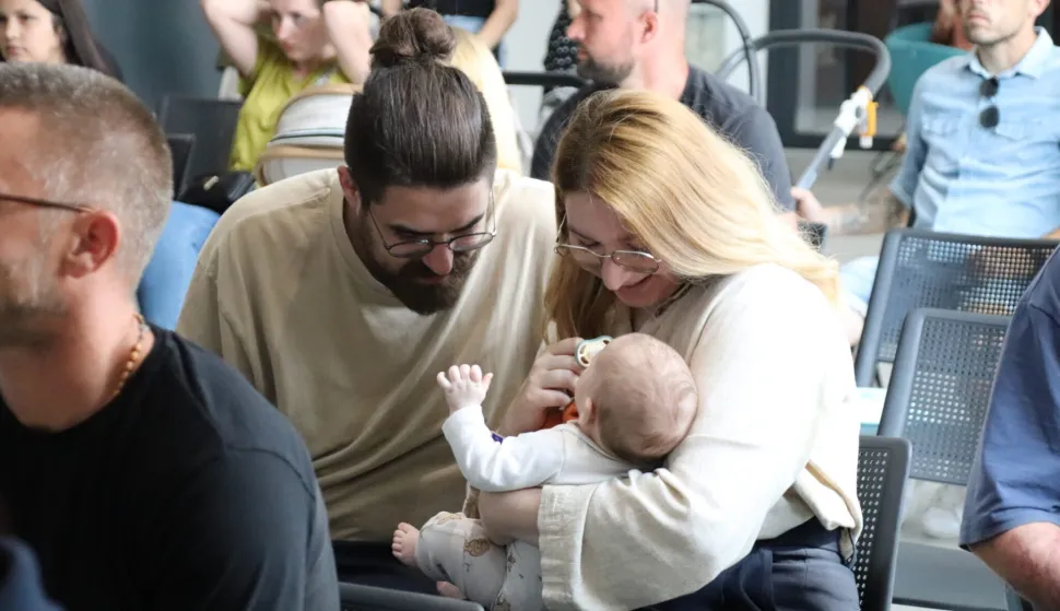 VINKOVCI - Darovi za 43 vinkovačke bebeRUJAN 2025.