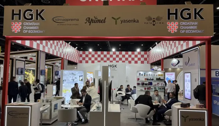 ZAGREB, 10. veljače 2026. (Hina) - Hrvatski proizvođači medicinske opreme, lijekova, vitamina i dodataka prehrani prvi puta se predstavljaju zajedno na nacionalnom &scaron;tandu na međunarodnom sajmu World Health Expo - WHX Dubai