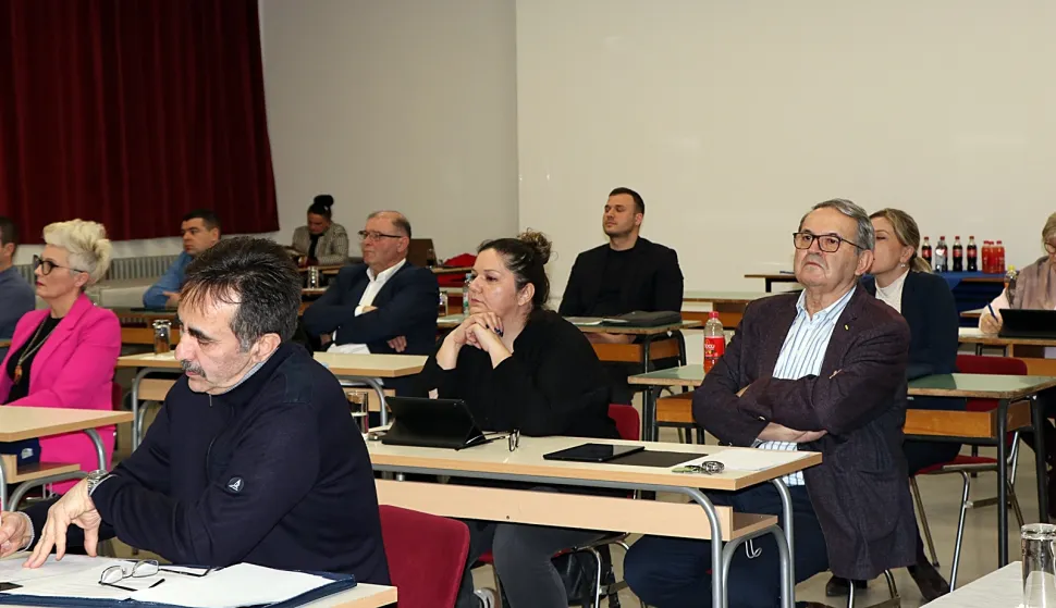 Grad Đakovo ponovno traži kandidate za Etički odbor i Vijeće časti