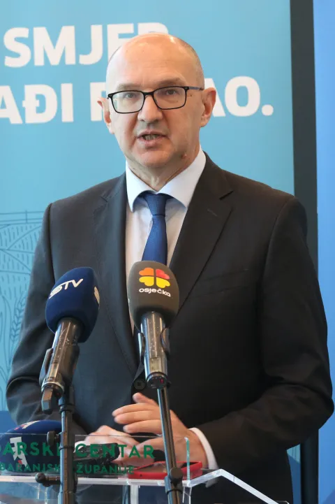 Osijek, 11. 02. 2026, GC Osijek, Dani poslova i profesionalnog usmjeravanja. Ante Lončar, ravnatelj Hrvatskog zavoda za zapo&scaron;ljavanja.snimio GOJKO MITIĆ