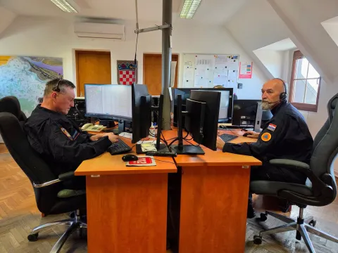Dan broja 112, Županijski centar 112 u Vukovaru godi&scaron;nje zaprimа gotovo 60.000 poziva, Ivan Bosančić