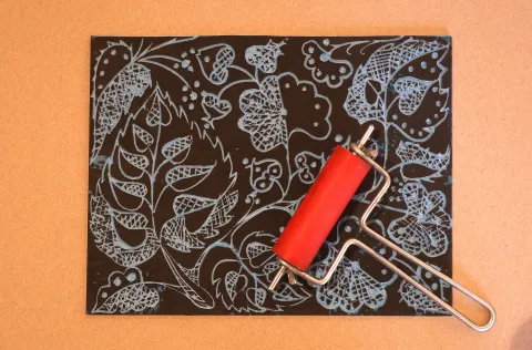 Osijek, 11. 02. 2026., Muzej Slavonije, radionica, projekt, Museorum za građane 60+, radionica - linoleum, valjakSNIMIO BRUNO JOBST