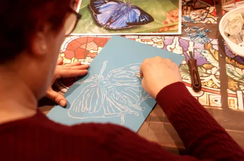 Osijek, 11. 02. 2026., Muzej Slavonije, radionica, projekt, Museorum za građane 60+, radionica - linoleumSNIMIO BRUNO JOBST