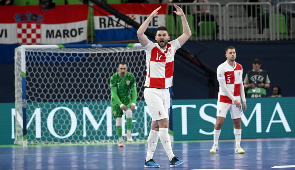 Sekulić: S reprezentacijom sam ispisao povijest, želim i s Osijek Kanditom