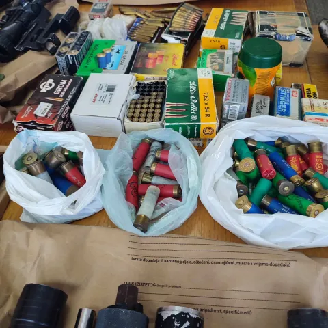 Zaplijenjeno oružje