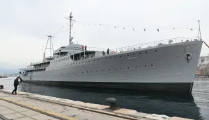RIJEKA, 10. 02. 2025. - BROD GALEB, MUZEJ. ODLAZI IZ KRALJEVICE U RIJEKU, MOLO LONGO, SNIMIO: VEDRAN KARUZA 