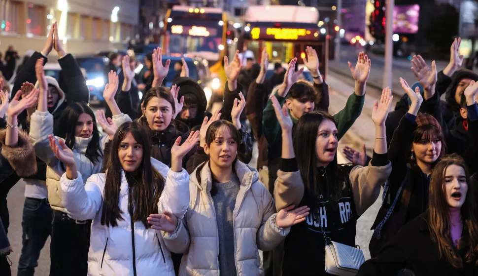 14.02.2026., Sarajevo, Bosna i Hercegovina - Prosvjed nakon tramvajske nesrece u kojoj je smrtno stradao 23-godisnji mladic dok su jos cetiri osobe ozlijedjene, a 17-godisnjoj djevojci je amputirana noga. Photo: Armin Durgut/PIXSELL