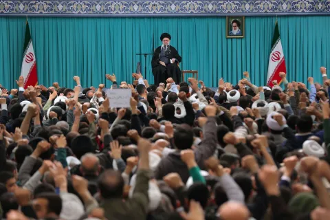 This handout photograph provided by the office of Iran's Supreme Leader Ayatollah Ali Khamenei shows him addressing a meeting with the people in Tehran on January 17, 2026. (Photo by KHAMENEI.IR/AFP)/RESTRICTED TO EDITORIAL USE - MANDATORY CREDIT "AFP PHOTO/KHAMENEI.IR" - HANDOUT - NO MARKETING NO ADVERTISING CAMPAIGNS - DISTRIBUTED AS A SERVICE TO CLIENTS