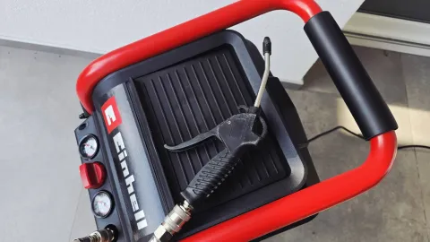 Einhell TE-AC 240/24 Silent: Kompresor koji ne traži puno mjesta i nije bučan