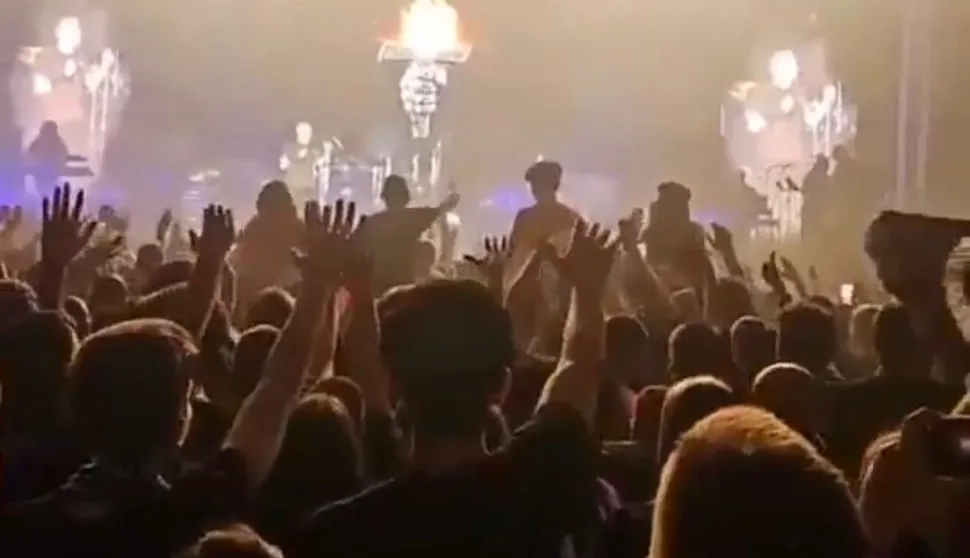 SARAJEVO, 16. veljače 2026. (Hina) - Veleposlanica Izraela u Bosni i Hercegovini o&scaron;tro je prosvjedovala zbog organiziranja koncerata Marka Perkovića Thompsona u &Scaron;irokom Brijegu pro&scaron;log tjedna, ocijeniv&scaron;i kako su ti događaji poslužili za &scaron;irenje mržnje i veličanje neprihvatljive ideologije nacizma.