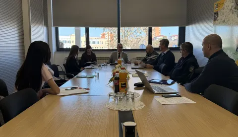 VINKOVCINa 2. sjednici Koordinacijske skupine za provedbu Zakona o za&scaron;titi životinja raspravljalo se o usvajanju prijedloga Programa kontrole populacije napu&scaron;tenih pasa na području VSŽ-a od 2026. do 2030. godine jer u najistočnijoj županiji postoji značajan broj napu&scaron;tenih pasa u ruralnim i urbanim područjima. Ovaj strate&scaron;ki dokumentVELJAČA 2026.