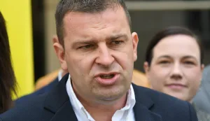 18.10.2025., Bjelovar - U organizaciji HSLS-a u suradnji sa Zakladom Friedrich Naumann odrzavaju se dvodnevne Strateske konzultacije za vijecnike, nacelnike i gradonacelnike s naglaskom na dijeljenja relevantnih iskustva u radu i vodjenju liberalnih politika. Uz mnoge stranacke pripadnike sudjelovali su i bivsi predsjednici HSLS-a, Darinko Kosor i Drazen Budisa, te Djurdja Adlesic koje je ugostio domacin Dario Hrebak. Photo: Damir Spehar/PIXSELL