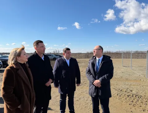 Kao zastupnik s bogatim političkim i diplomatskim iskustvom, Davor Ivo Stier može značajno pridonijeti povezivanju na&scaron;ega grada s europskim institucijama, relevantnim fondovima i investicijskim mehanizmima koji su ključni za realizaciju velikih energetskih projekataveljača 2026.