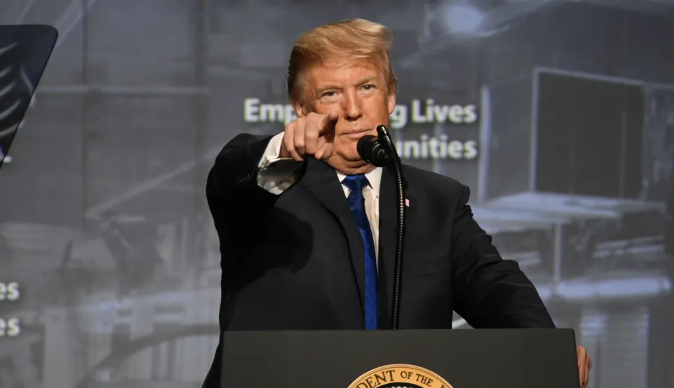 epa07064901 US President Donald J. Trump delivers a speech at the National Electrical Contractors Convention, in Philadelphia, Pennsylvania, USA, 02 October 2018. EPA/BASTIAAN SLABBERS