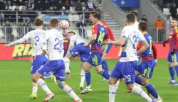 Osijek, 15. 02. 2026, Opus Arena, nogomet, Osijek - Hajduk, SuperSport HNL 25/26. Arnel Jakupović (17), Matković, Jelinić.snimio GOJKO MITIĆ