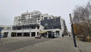 U Belom Manastiru HZMO ima 62 stana - čak 37 ih je prazno