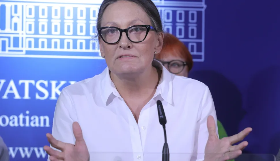 Zagreb.11.6.2025. Zastupnice Sandra Benčić, Ur&scaron;a Raukar-Gamulin i Damir Bakić održali su konferenciju za medije s temom "Vrijedi li glas jednako ili ovisi kome je dat".Na slici Ur&scaron;a Raukar Gamulin.Foto HINA/ Tomislav Pavlek/ tp