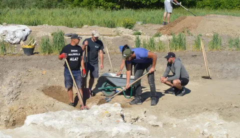 Popovac - arheolo&scaron;ka zagonetka: Pločica svjedok kulta podunavskog konjanika