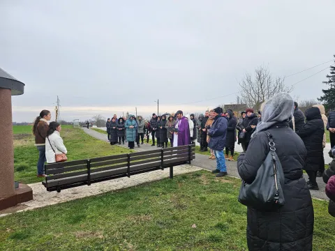 Početak Križnog puta od kapelice na Borincima
