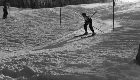 Dr Aleksandar Vrba&scaron;ki, prvi pobjednik Osijeka u spustu i slalomuskijanje