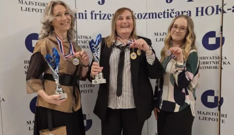 Andrijana Žoldin, Josipa Bobovec, Katja Golubičić-NASLOVNA