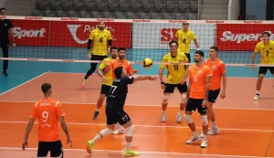 Branitelj naslova kod kuće zicer protiv Varaždinaca