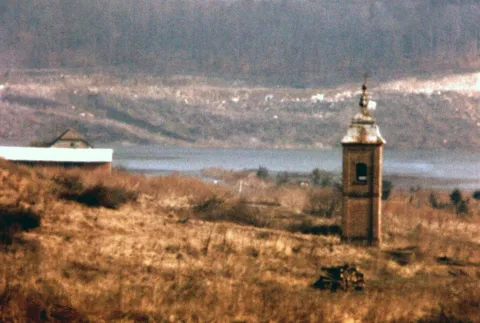 Sela u Đakov&scaron;tini zbrisana s lica zemlje. Presudila im je JNA, logori, zemlja, jezero...