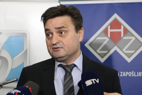 Osijek, 25. 02. 2026, EFOS, Predstavljanje mjera aktivne politike zapo&scaron;ljavanja i sustava vaučera HZZ. Miroslav Vanek.snimio GOJKO MITIĆ