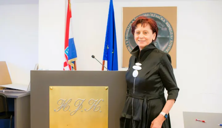 Na XI. Izbornoj Skup&scaron;tini Hrvatske javnobilježničke komore (HJK), održanoj krajem proteklog tjedna u Zagrebu za predsjednicu Komore izabrana je Nada Kemec, javni bilježnik iz Slavonskog Broda. 