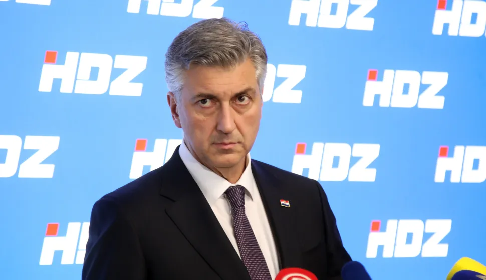 Zagreb, 23.02.2026 - Zajednička sjednica Predsjedni&scaron;tva i Nacionalnog odbora HDZ-a. Na fotografiji predsjednik Vlade i predsjednik HDZ-a Andrej Plenković tijekom koferencije za medije nakon sastanka.foto HINA/ Denis CERIĆ /dc