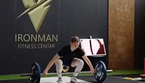 Krenula nova sezona u dizanju utega: Prva runda prvakinjama, pratio ih osječki dvojac