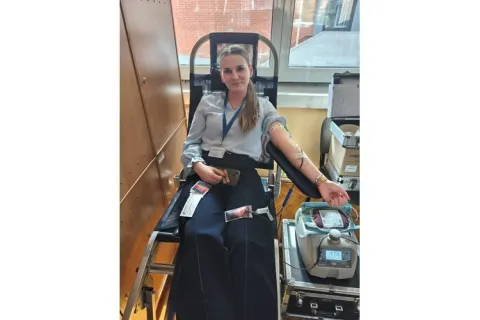 U akciji darivanja krvi u policiji sudjelovala 52 darivatelja, neki krv dali i vi&scaron;e od 80 puta, PU OBŽ, Ožujak 2026