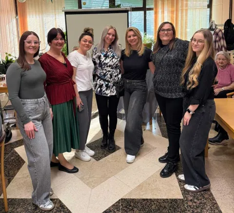 frizerke i djelatnici Doma za starije i nemoćne osobe Vinkovci 