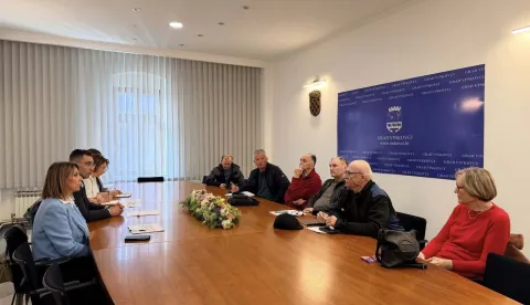 VINKOVCINa sjednici Odbora za pobolj&scaron;anje uvjeta života osoba treće životne dobi na području grada Vinkovacaožujak 2026.