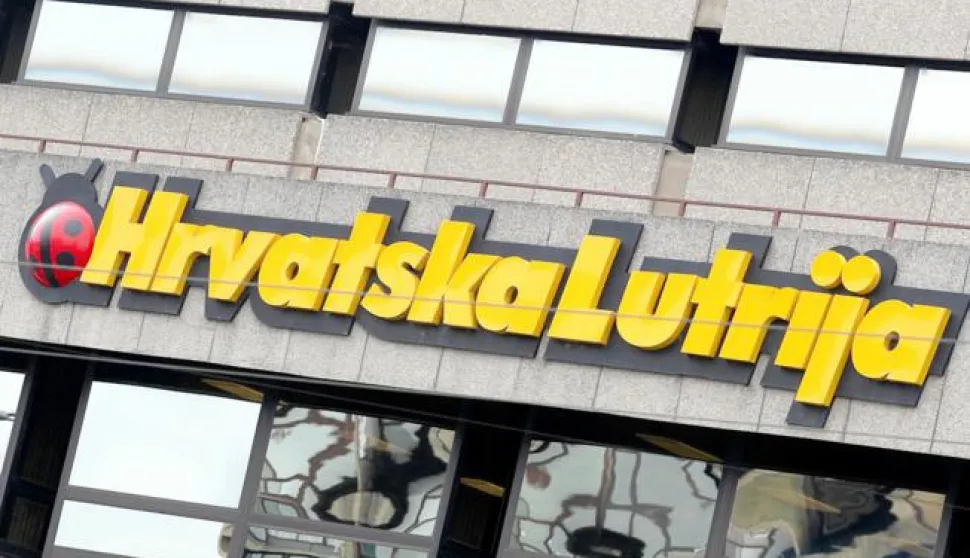 16.06.2015., Zagreb - Zgrada Hrvatke Lutrije u Vukovarskoj ulici. Photo: Zeljko Lukunic/PIXSELL------2 stupca colornovosti