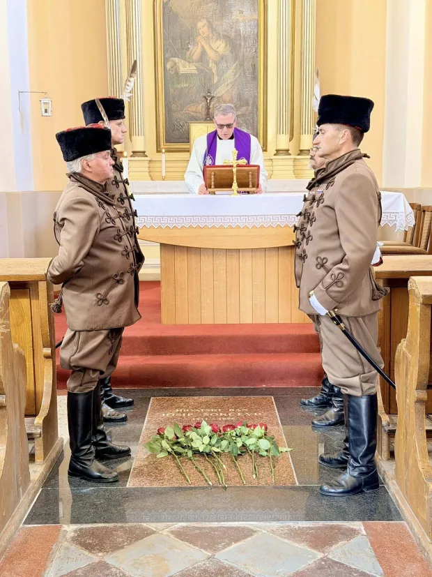 VINKOVCIU Vinkovcima je obilježena 215. godi&scaron;njica rođenja i 130. godi&scaron;njica smrti bana Josipa &Scaron;okčevića, jedne od najznačajnijih osoba hrvatske povijesti u kritičnim trenucima razvoja Monarhije između 1859. i 1867. godine, slažu se povjesničari.9. 3. 2026.