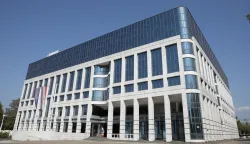 INA ZGRADA UPRAVA ZAGREB