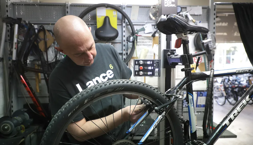 Osijek, 09. 03. 2026., Rog-Joma, Rog Joma, bicikl, bicikli, servis, prodaja, savjetovanje, Dalibor Farka&scaron;SNIMIO BRUNO JOBST