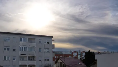 Osijek, 12. 2. 2026., Slobodnjacistan; stanovi; stanovanje; sunce; sunčan dan; vrijeme; prognoza; promjenjivo vrijeme