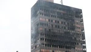 Zagreb, 19.11.2025. - Vjesnikov neboder danas. U Vjesnikovom neboderu na Slavonskoj aveniji požar je izbio u ponedjeljak malo prije ponoći. foto HINA/ Lana SLIVAR DOMINIĆ/ ml
