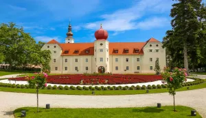 KUTJEVO - KUTJEVAČKI PODRUM