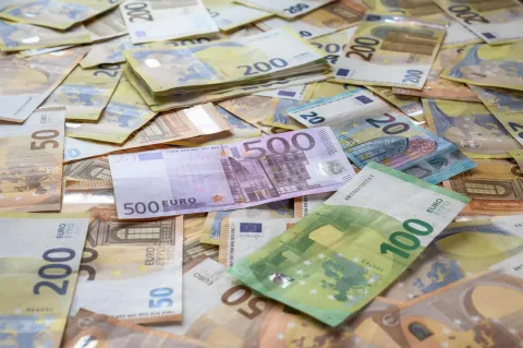 novac euro euri