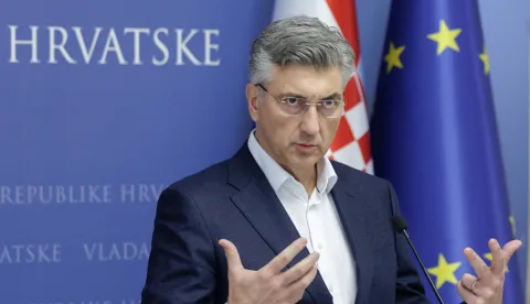 Zagreb, 14.03.2026. - Konferencija za medije premijera Andreja Plenkovića na temu najnovijeg izvje&scaron;ća svjetske agencije za kreditni rejting Standard & Poor's koji je sada s A- podignut na A.Na fotografiji Andrej Plenković.foto HINA/ Edvard &Scaron;U&Scaron;AK