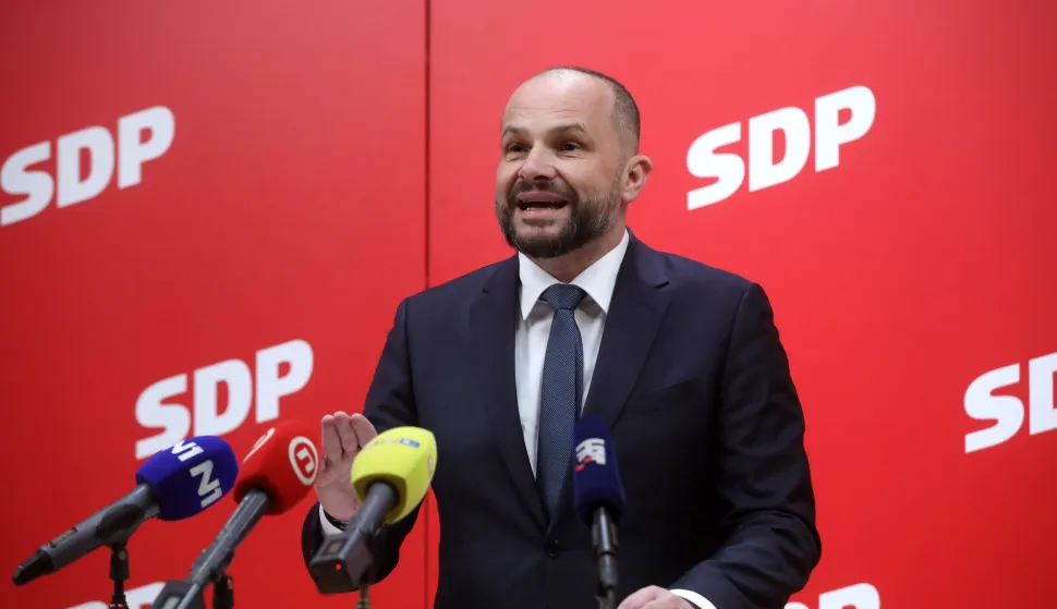 Zagreb, 02.02.2026 - Predsjednik SDP-a Sini&scaron;a Hajda&scaron; Dončić održao je konferenciju za medije. Na fotografiji Sini&scaron;a Hajda&scaron; Dončić.foto HINA/ Denis CERIĆ /dc