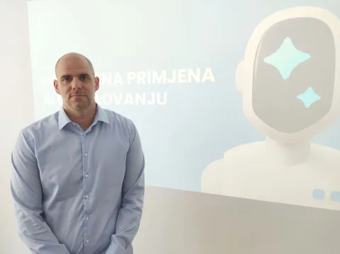 Umjetna inteligencija već sad transformira cijelu ekonomiju, ali bez strukture postaje samo preskupa i beskorisna igračka