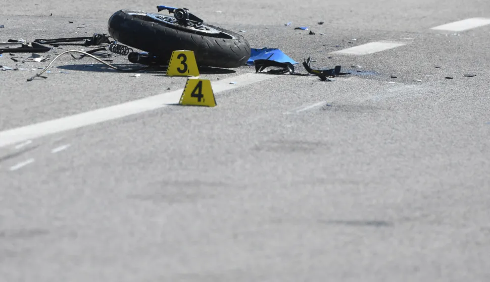 05.03.2023., Brodarica - Prometna nesreca na Jadranskoj magistrali u mjestu Brodarica kod Sibenika u kojoj su sudjelovali motociklist i automobil. Photo: Hrvoje Jelavic/PIXSELL