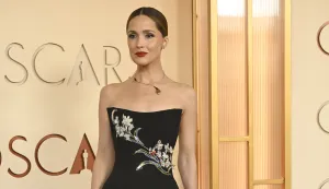 HOLLYWOOD, CA - MARCH 15: Rose Byrne at the 98th Oscars at Dolby Theatre on March 15, 2026 in Hollywood, California. Credit: MediaPunch/Admedia Photo: MediaPunch/AdMedia/NEWSCOM