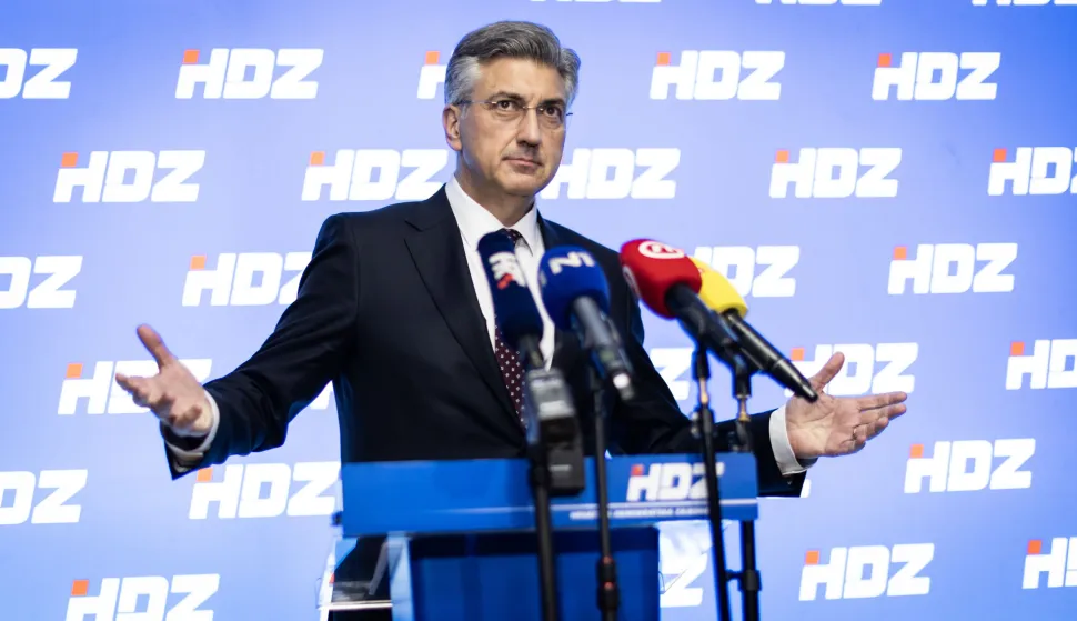 Zagreb, 16.03.2026 - Zajednička sjednica Predsjedni&scaron;tva i Nacionalnog odbora HDZ-a. Na slici Andrej Plenković daje izjavu za medije nakon sjednice.Foto Hina/ Dario GRZELJ/ dag