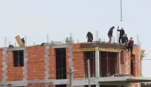 Osijek, 12. 03. 2026, Tvrđavica, postaje sve vi&scaron;e i vi&scaron;e urbanizirana, gradi se na svakom koraku. Građevina, stanogradnja, radnici, nekretnine.snimio GOJKO MIITĆ